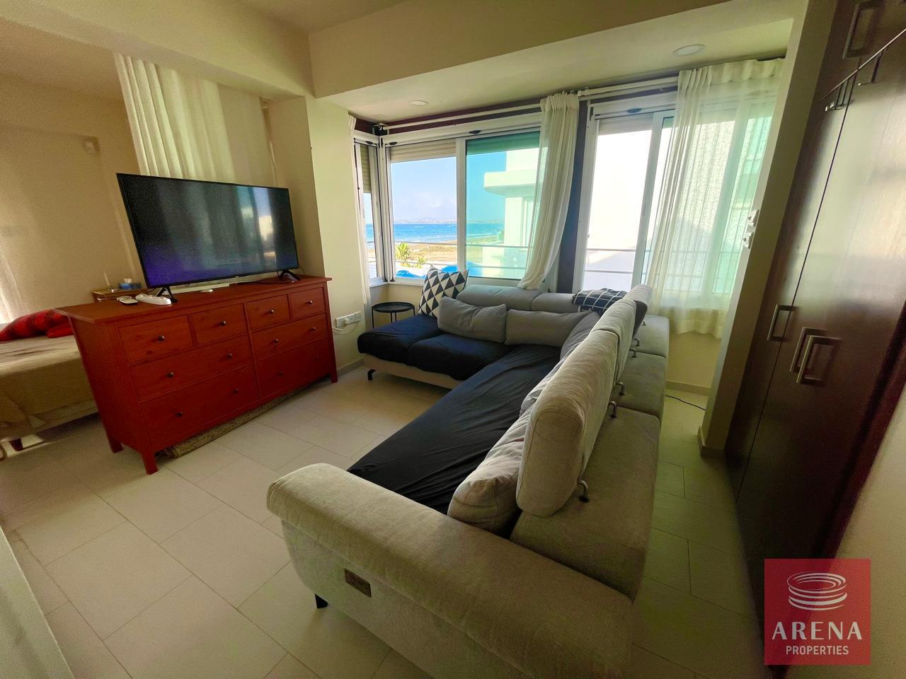 26-VILLA-IN-PERVOLIA-8654