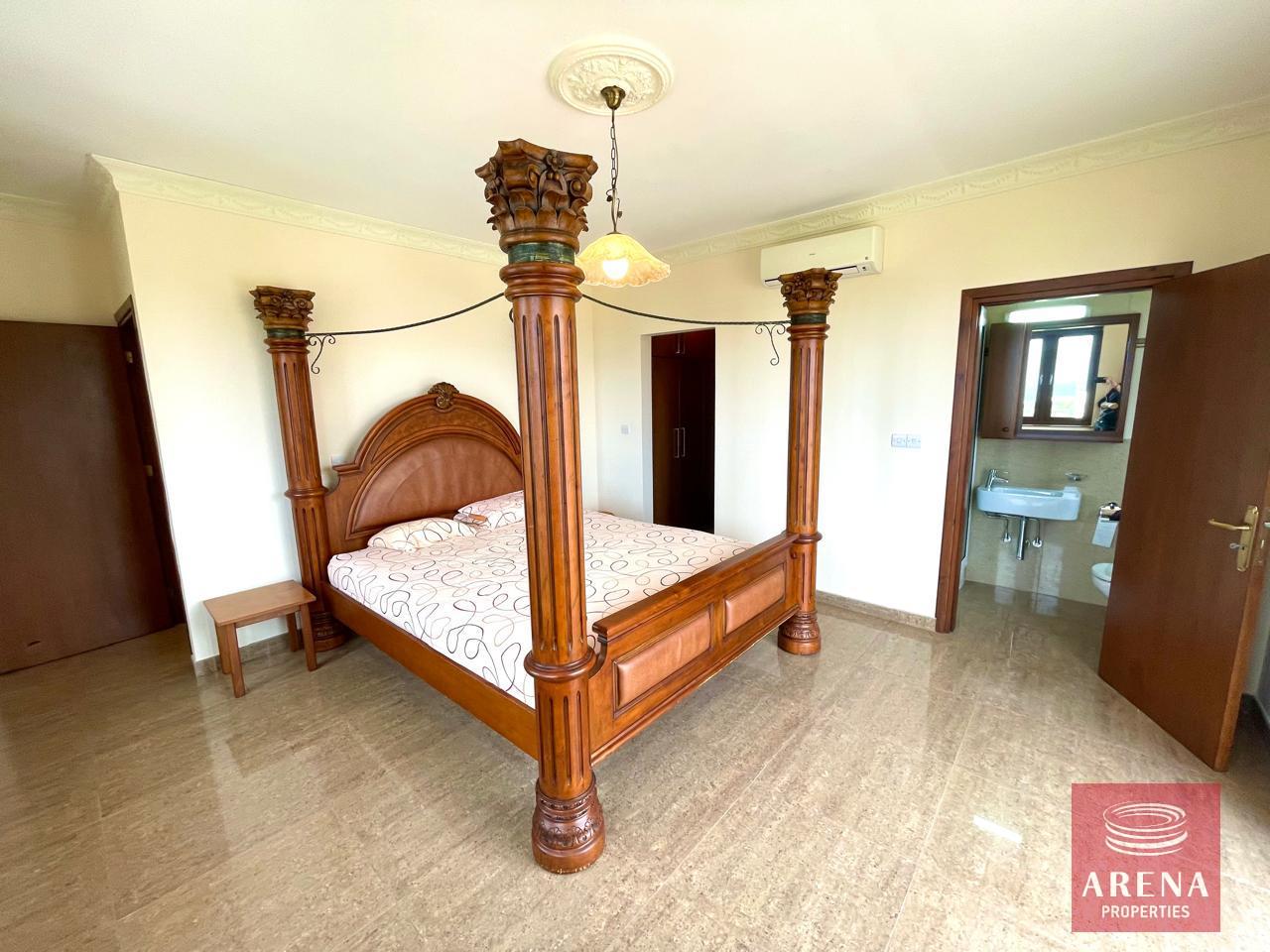 26-VILLA-IN-PROTARAS-9236