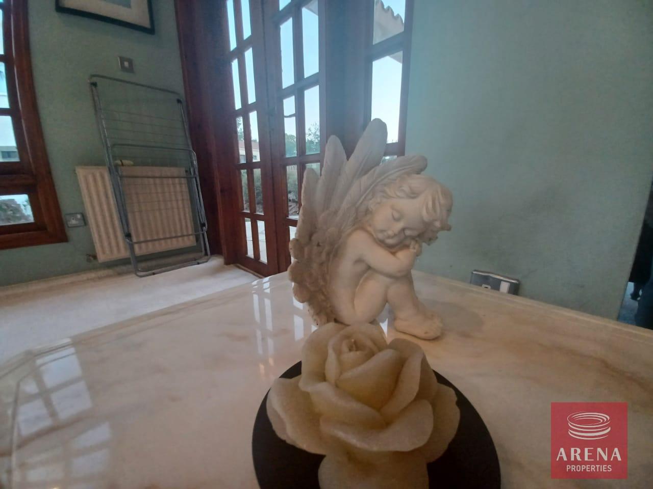 27-3-BED-VILLA-IN-PYLA-7456