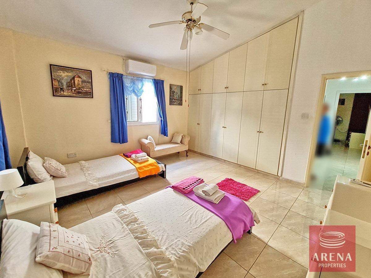 27-4-BED-BUNGALOW-PARALIMNI-8979