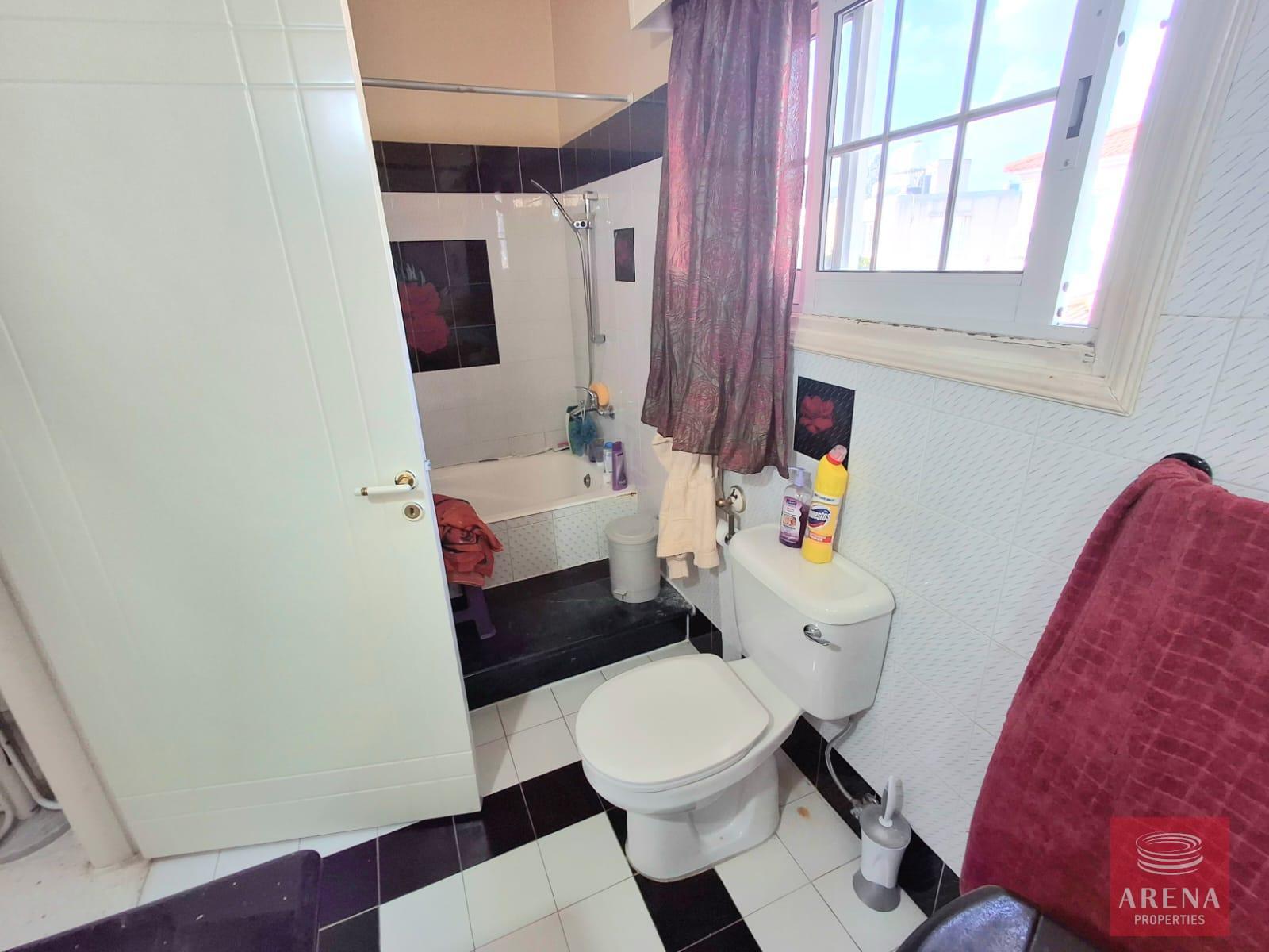 27-5-BED-VILLA-LIVADIA-9182