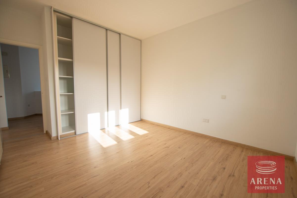 27-HOUSE-FOR-SALE-paralimni-4252-2