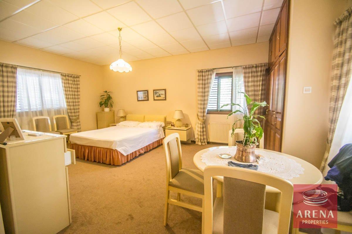 27-VILLA-IN-FANEROMENY-3803