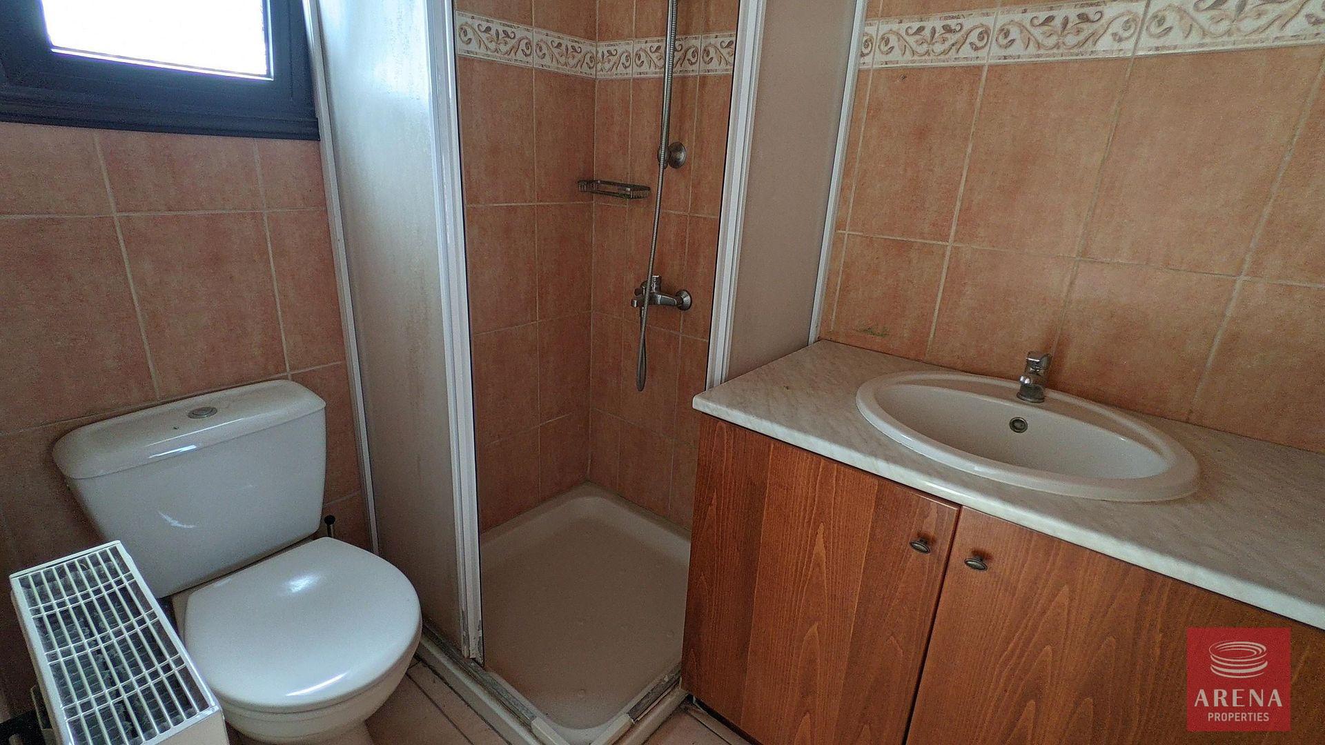 27-villa-in-oroklini-8660