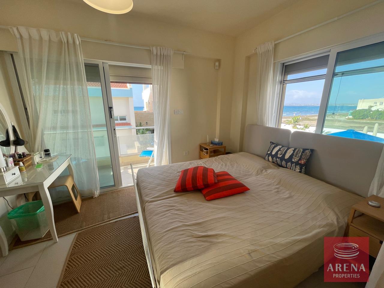 28-VILLA-IN-PERVOLIA-8654