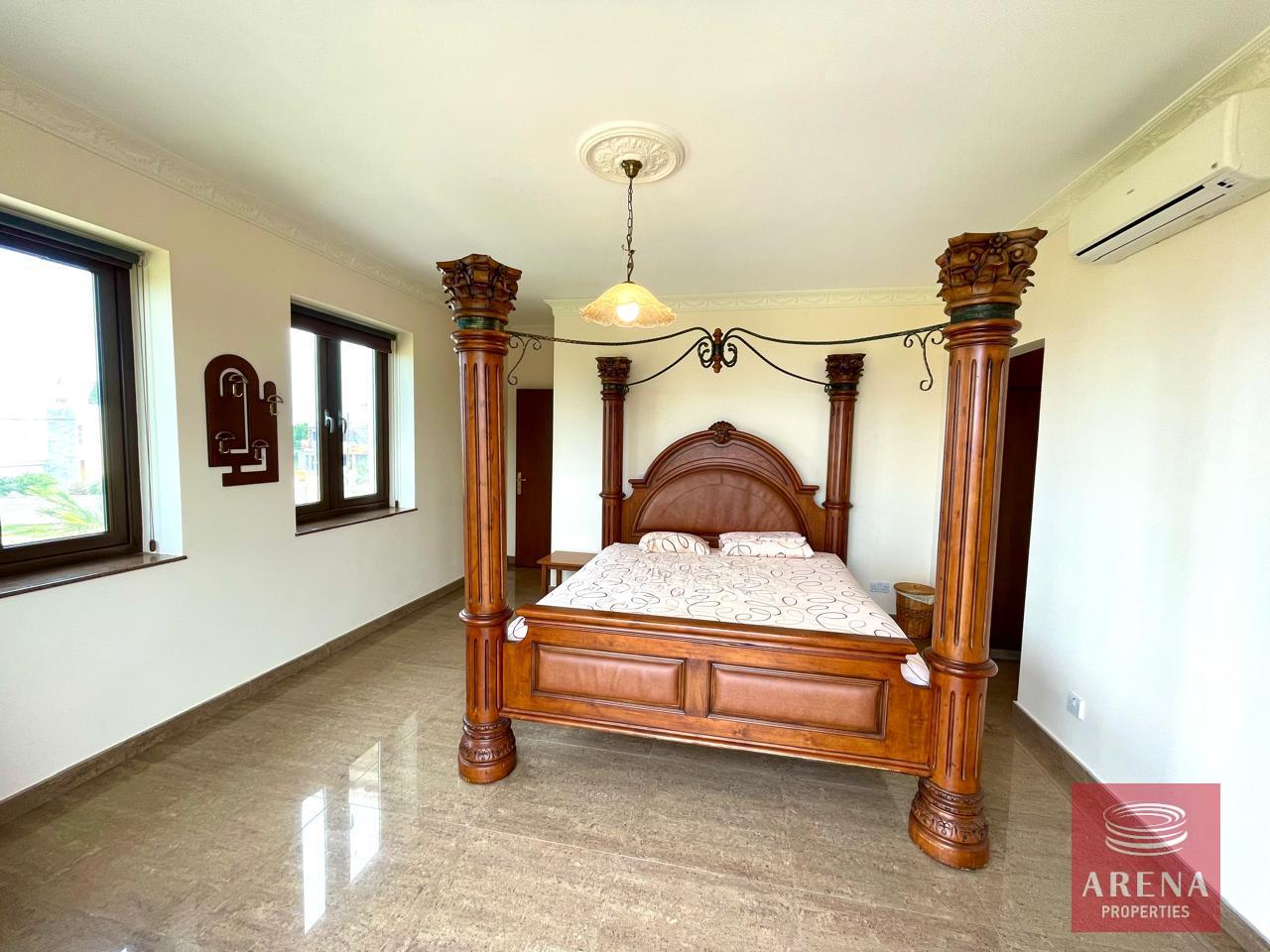 28-VILLA-IN-PROTARAS-9236-1