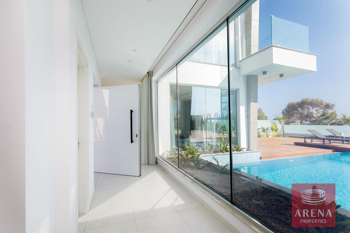 29-3-BED-VILLA-IN-AYIA-NAPA-7057-1