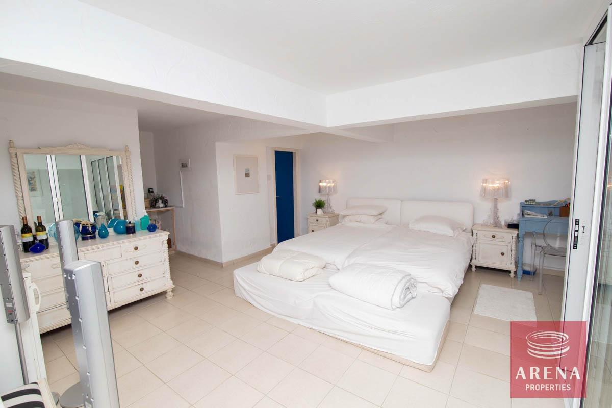 29-4-BED-VILLA-IN-AYIA-TRIADA-6445