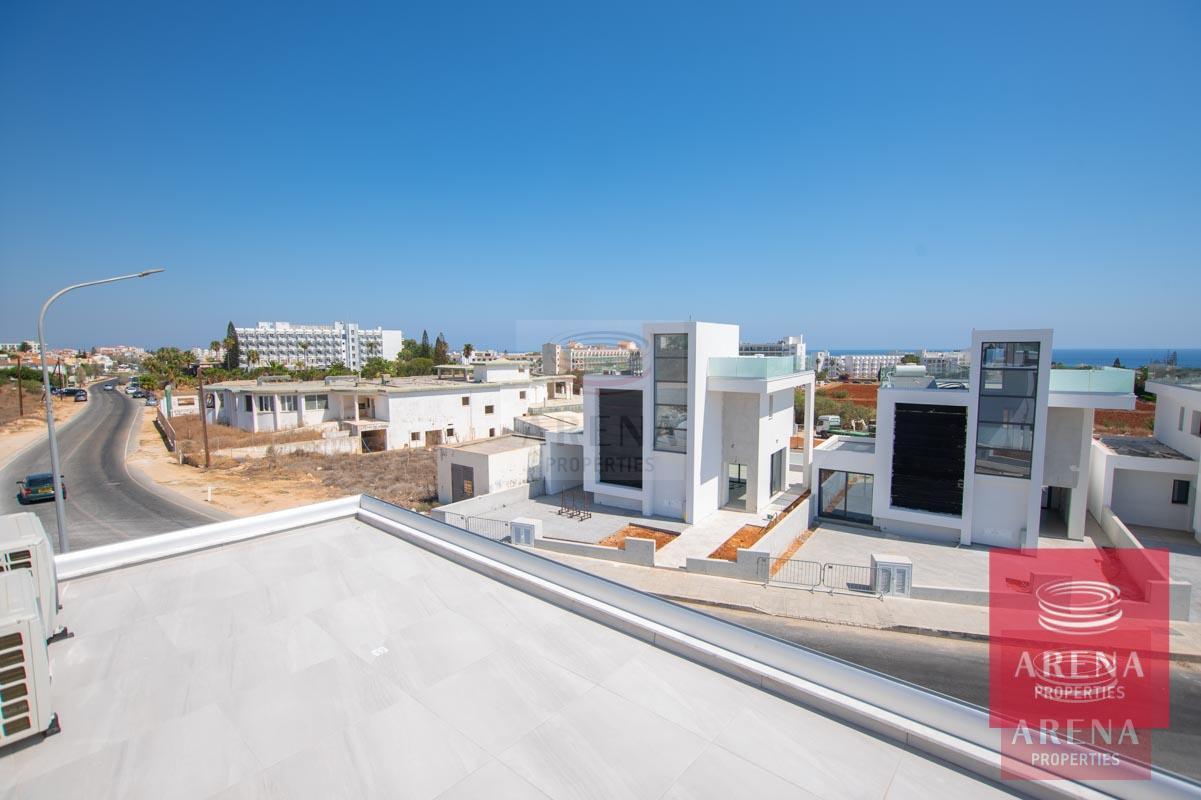 29-Modern-villa-in-Protaras-5751-2