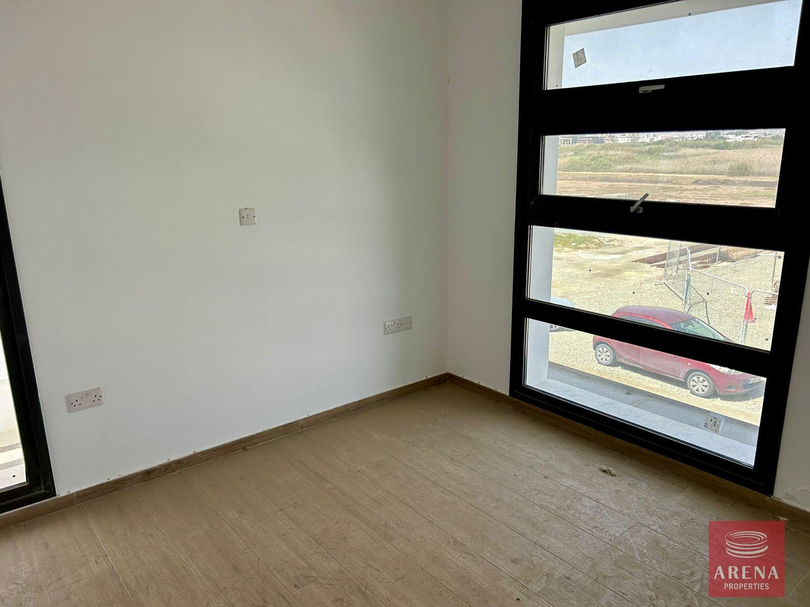 2abb60a5-8fe1-41eb-b66e-d2f0d8a61665-1