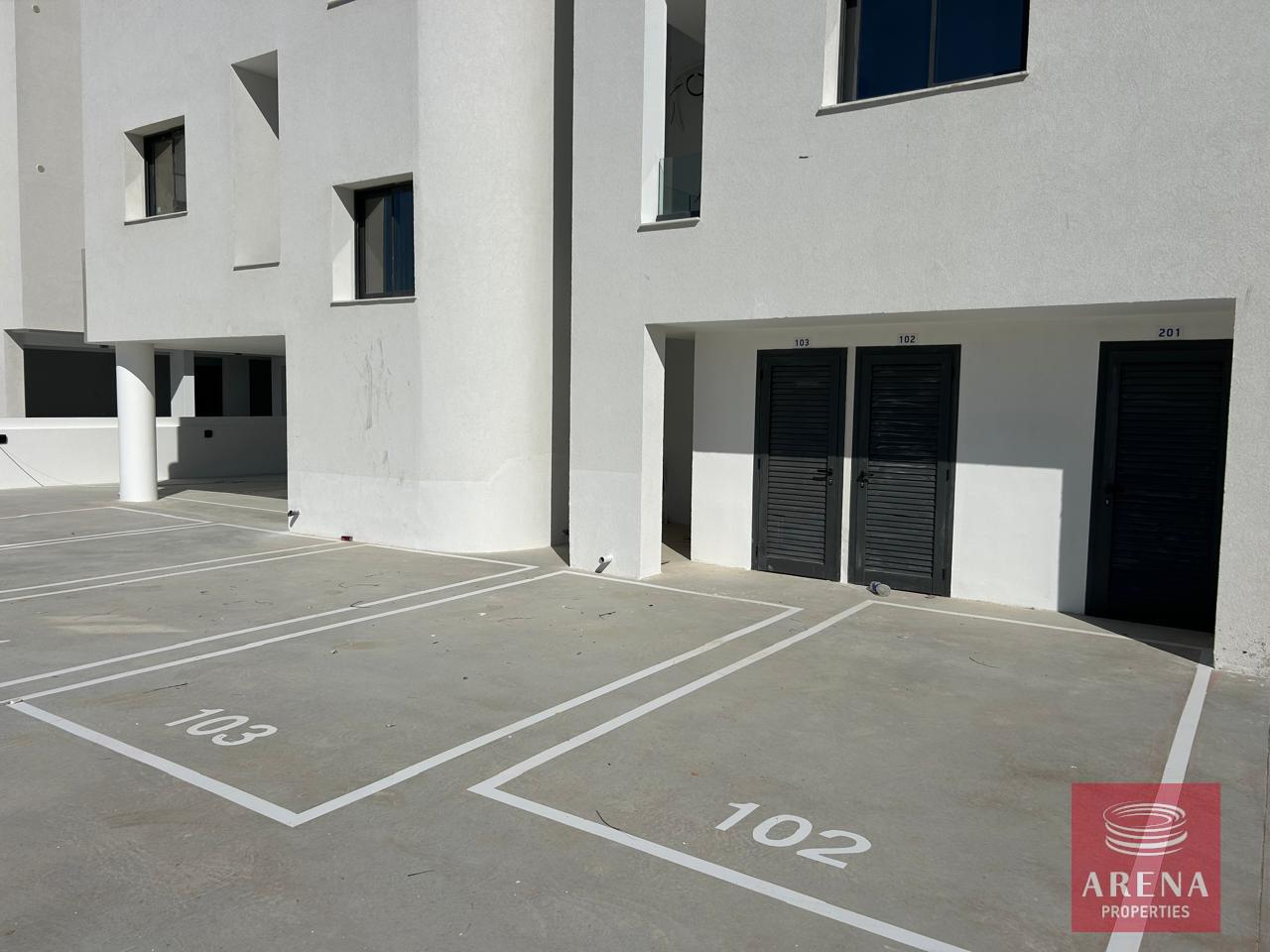 3-1-BED-APT-IN-NEW-MARINA-AREA-8738-1