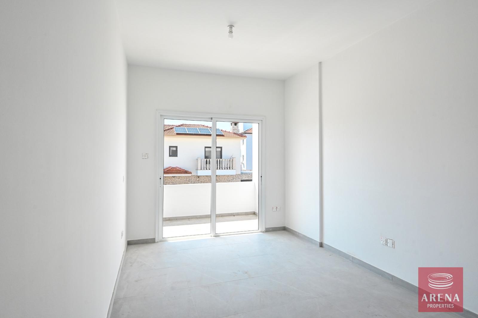 3-1-BED-APT-LIVADIA-7984-1