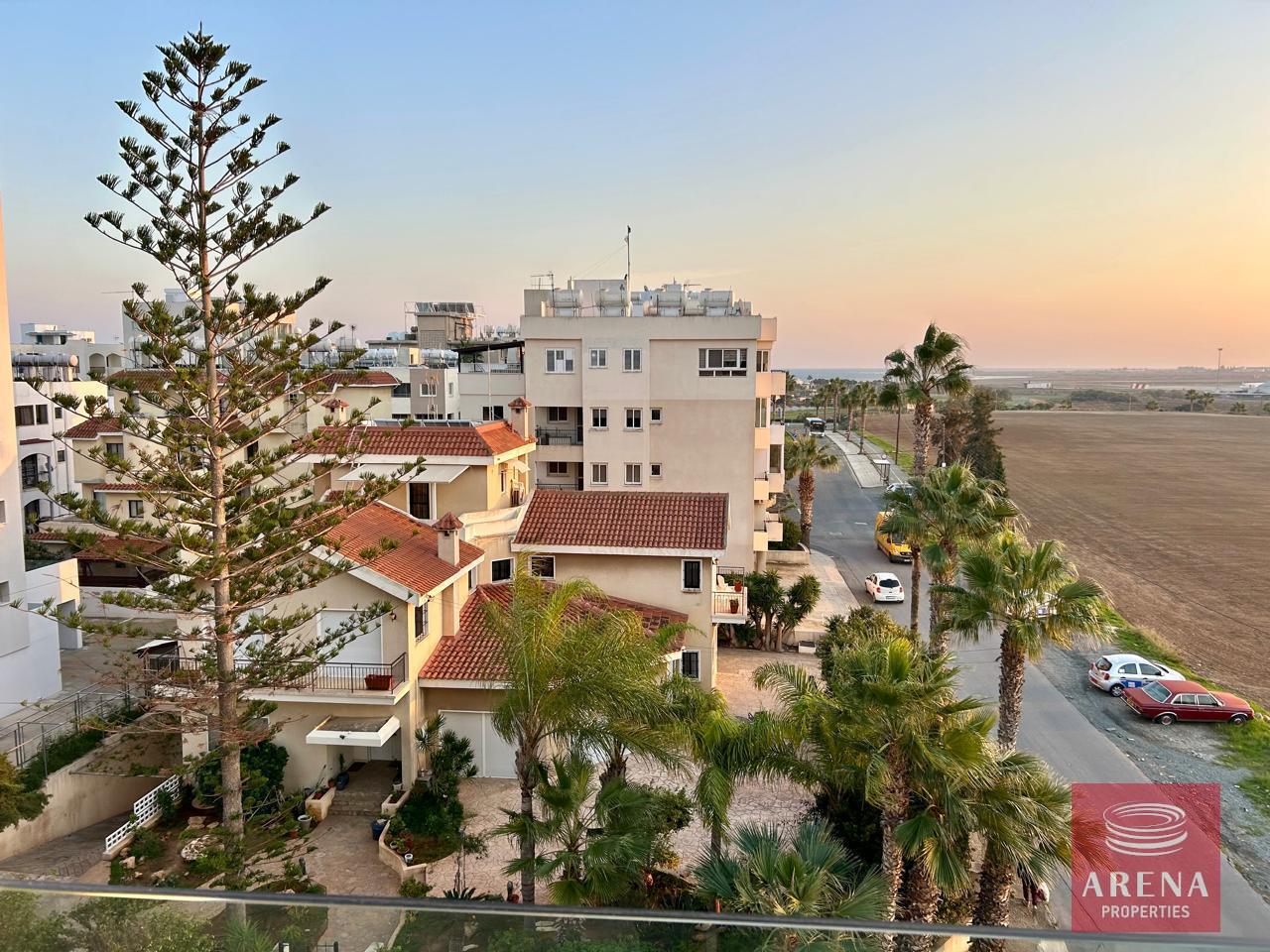 3-2-BED-APT-FOR-RENT-MAKENZY-9144