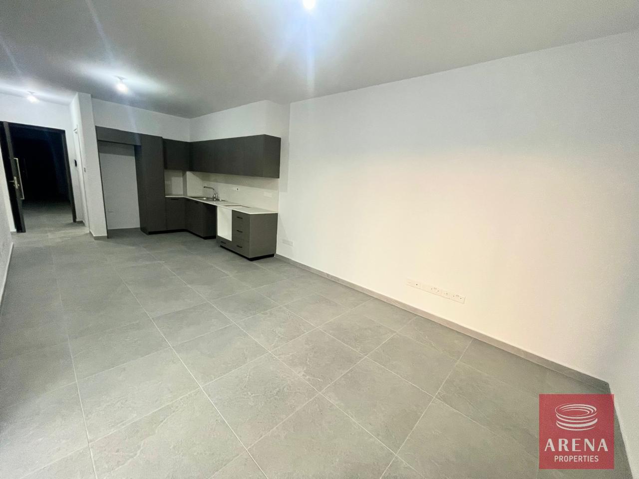 3-2-BED-APT-IN-ARADIPPOU-8732