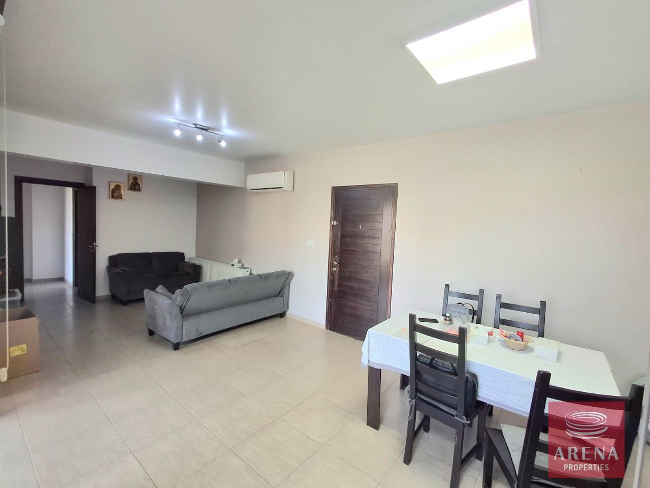 3-2-BED-APT-LIVADIA-9065