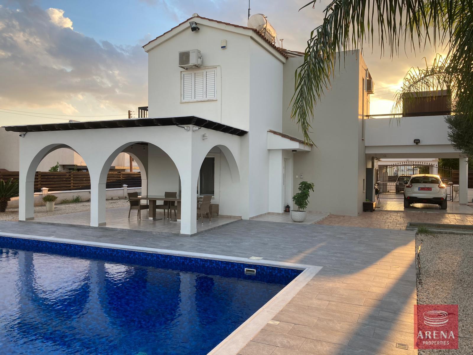 3-3-BED-VILLA-FOR-RENT-IN-AYIA-THEKLA-6535