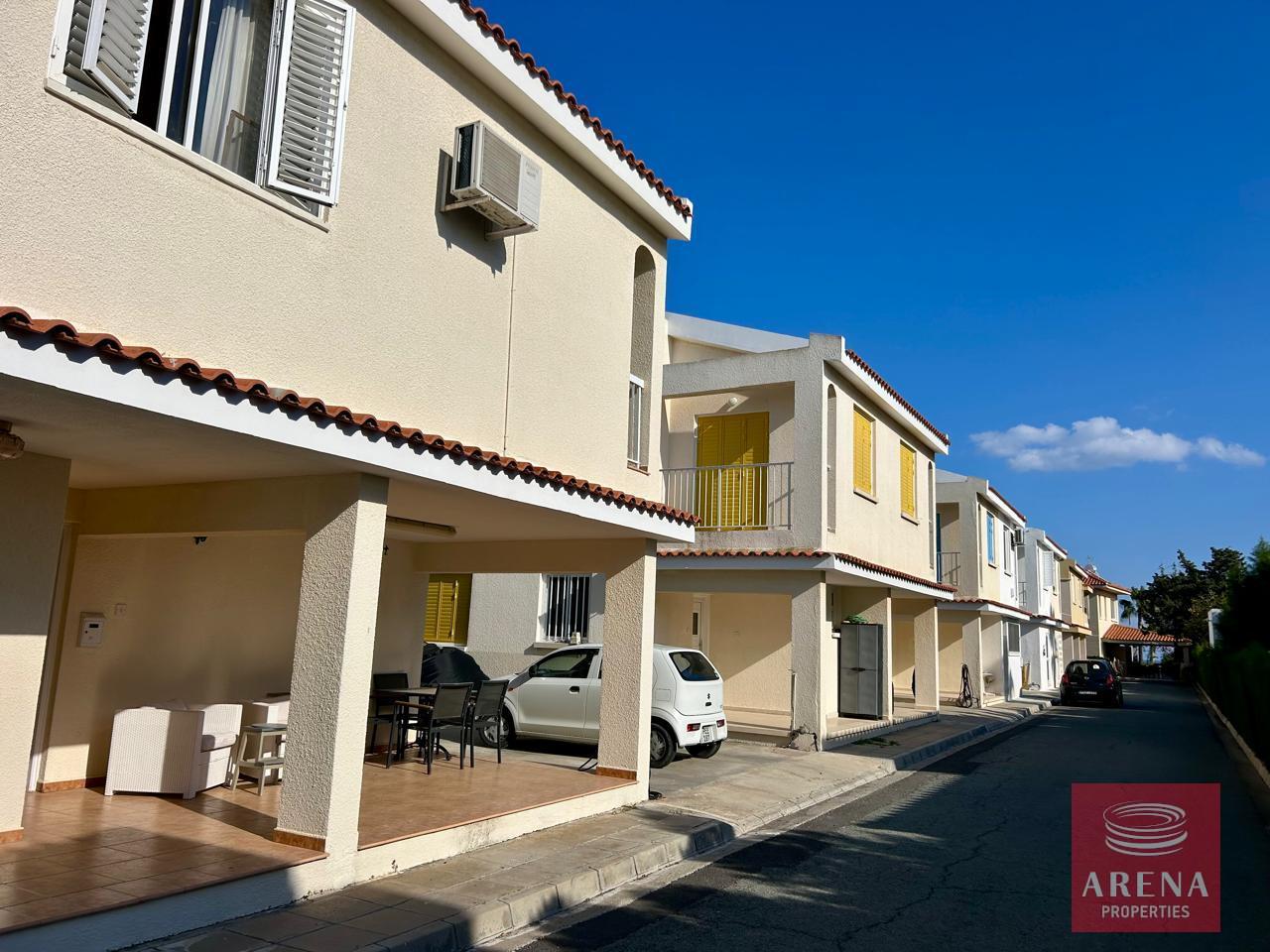 3-3-BED-VILLA-FOR-RENT-IN-PERVOLIA-9085