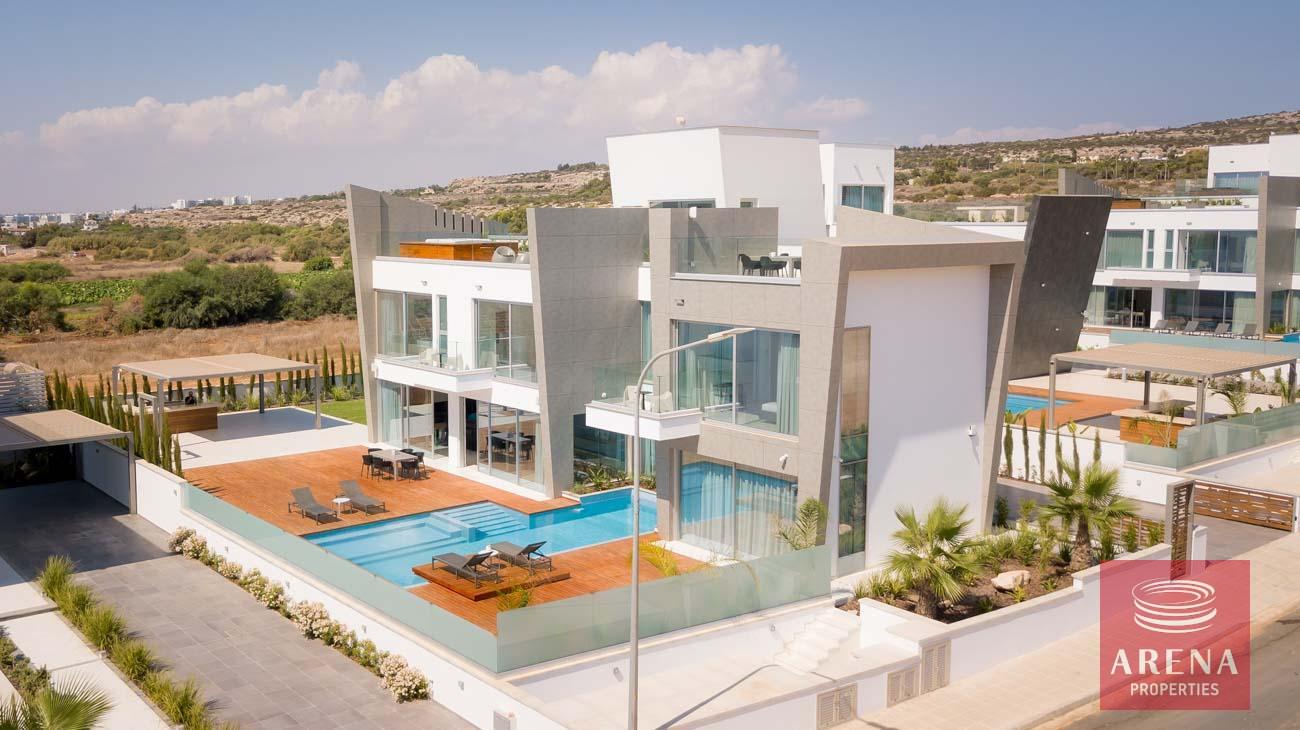 3-3-BED-VILLA-IN-AYIA-NAPA-7057-1