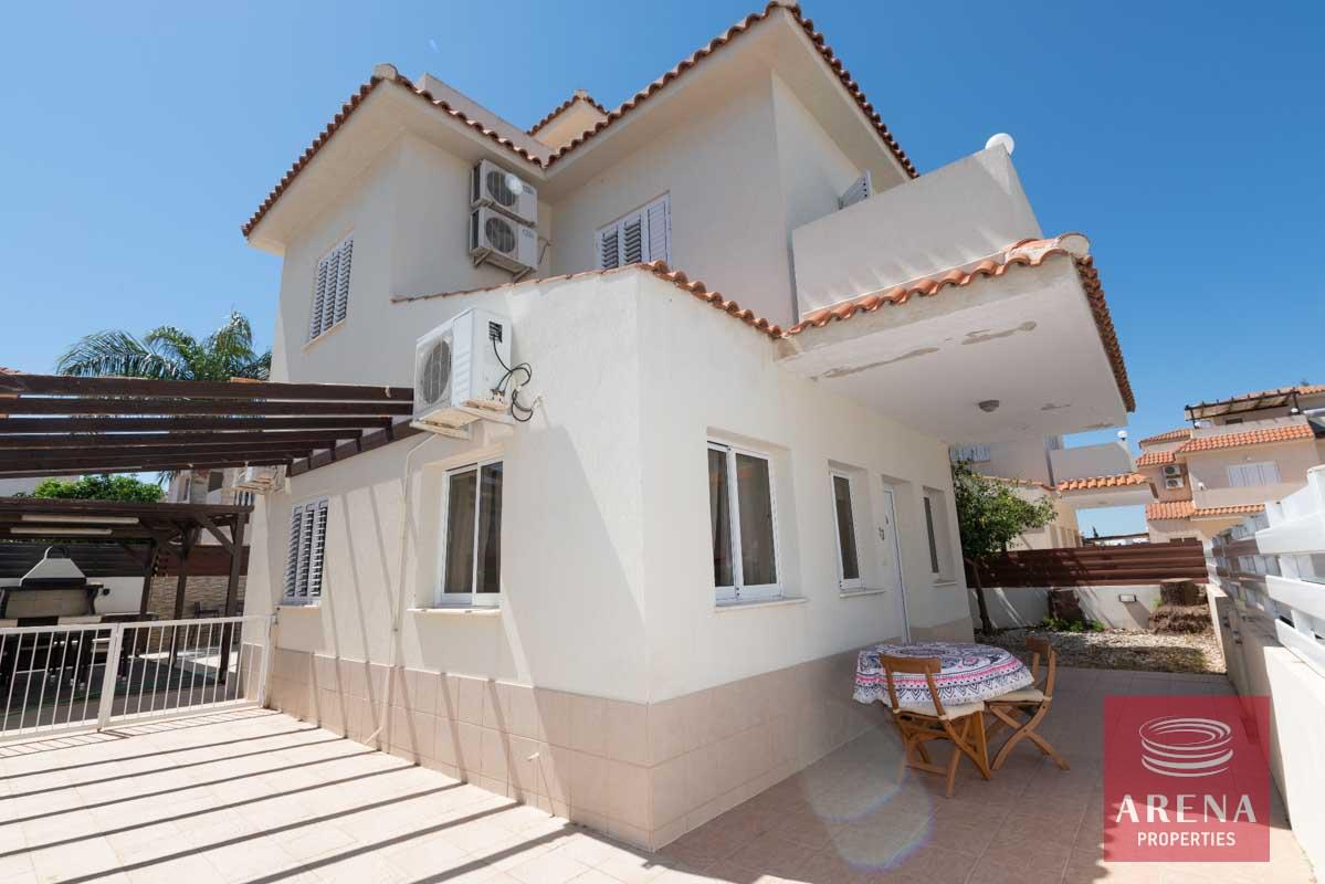 3-3-BED-VILLA-IN-AYIA-TRIADA-6443