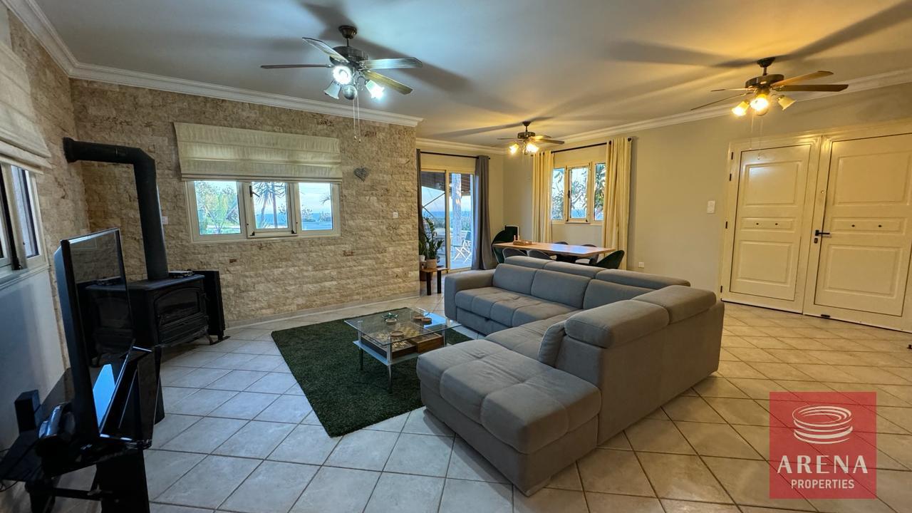 3-3-BED-VILLA-IN-PSEMATISMENOS-787-1