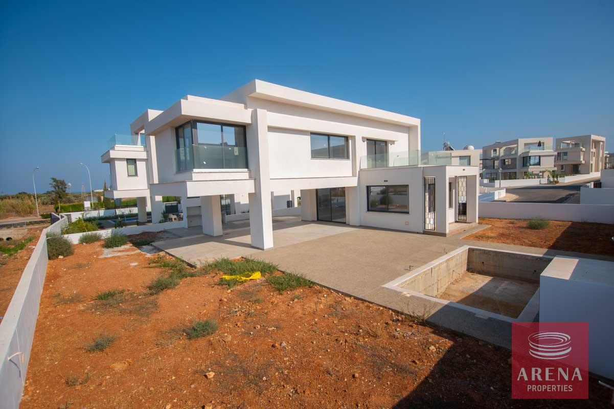 3-3-bed-new-villa-in-Pernera-5781-2