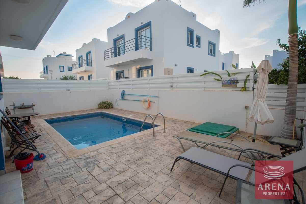3-3-bed-villa-for-sale-in-kapparis-5882-1