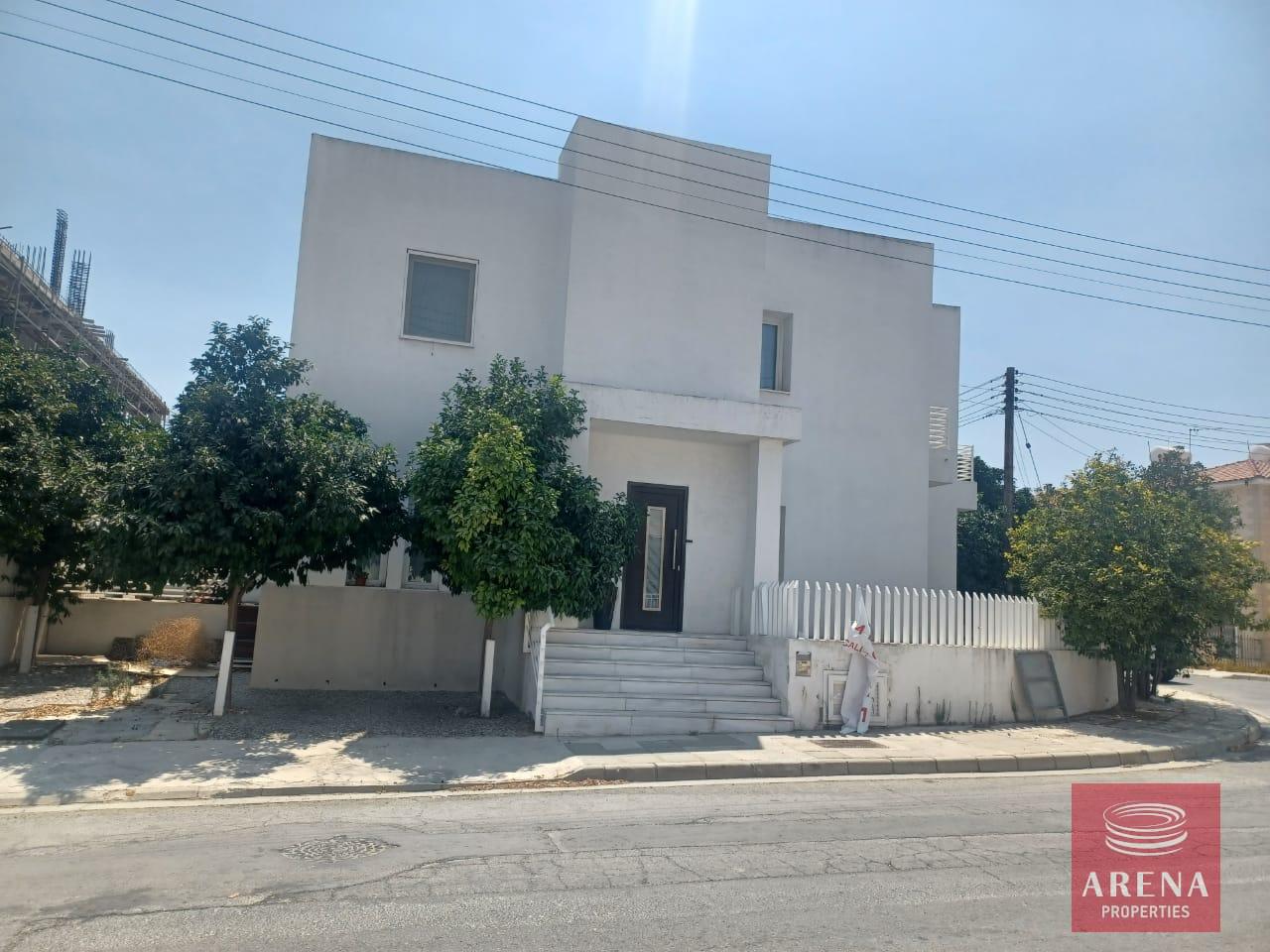 3-4-BED-HOUSE-IN-VERGINA-850