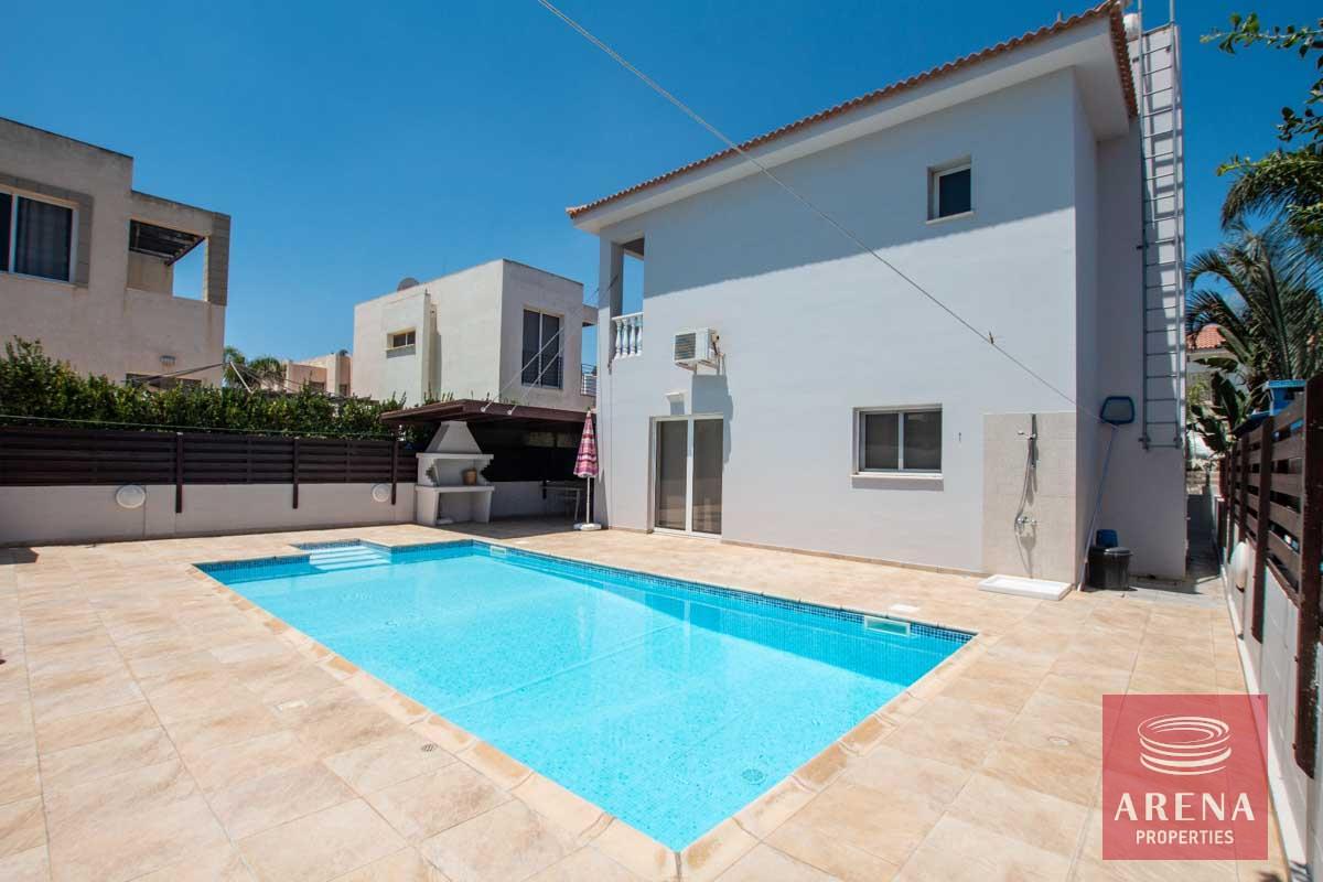 3-4-BED-VILLA-IN-AYIA-TRIADA-6483