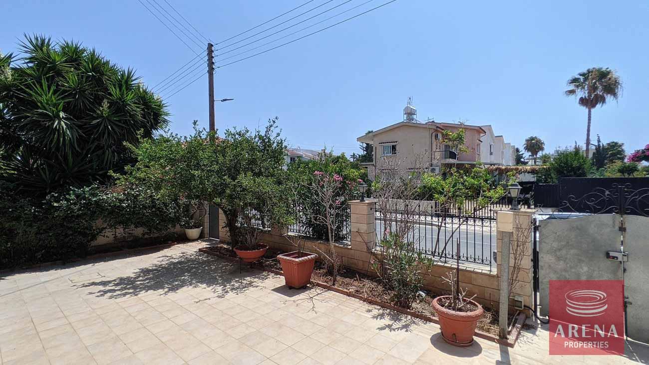 3-4-BED-VILLA-IN-OROKLINI-7481