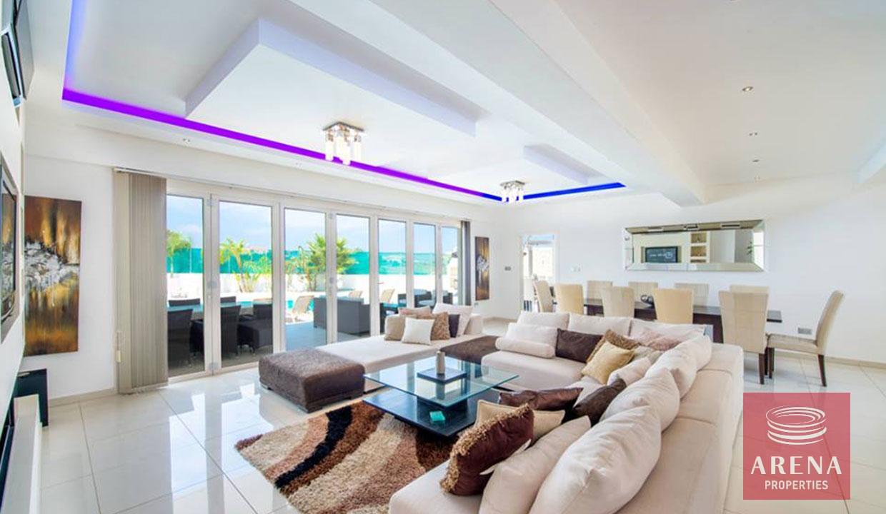 3-5-BED-VILLA-IN-PROTARAS-FOR-SALE-6485