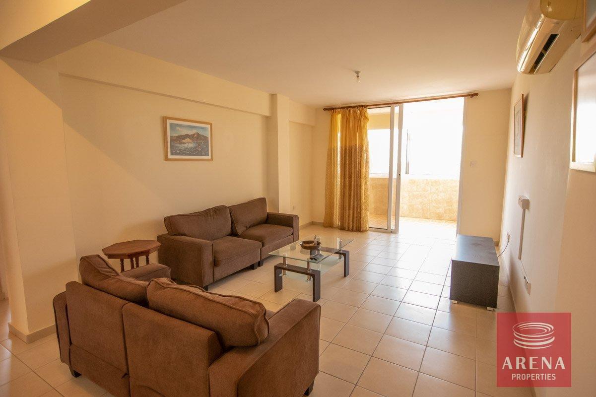 3-APT-FOR-RENT-DERYNIA-5228-1