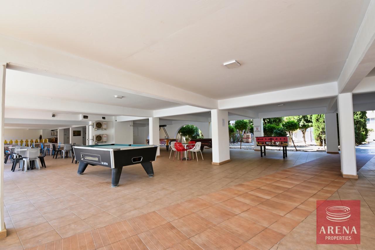 3-APT-IN-KAPPARIS-6055-1