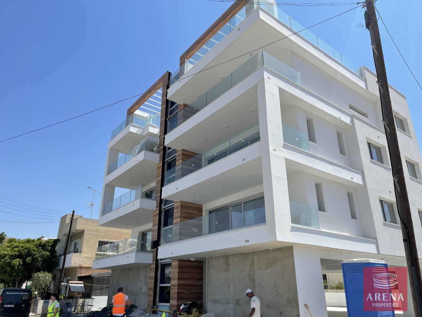 3-APT-IN-LARNACA-4755-1
