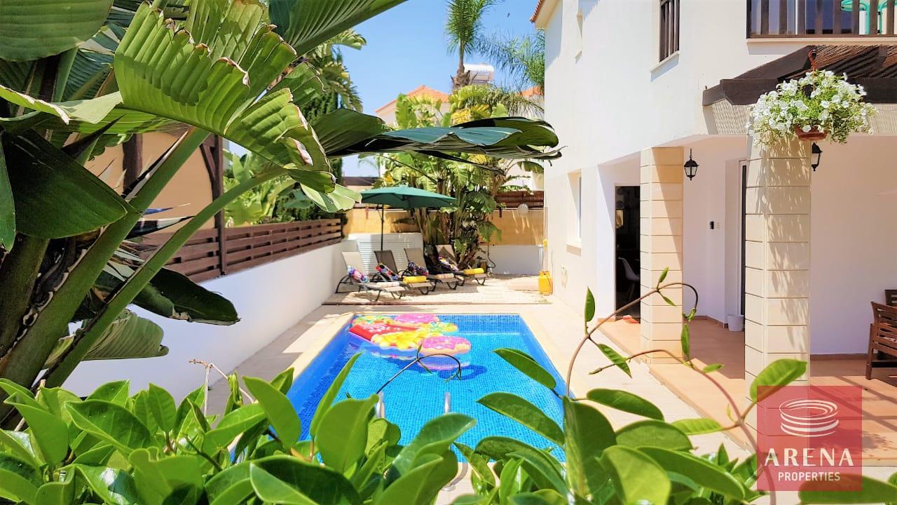 3-Ayia-Thekla-Villa-for-sale-6070-2