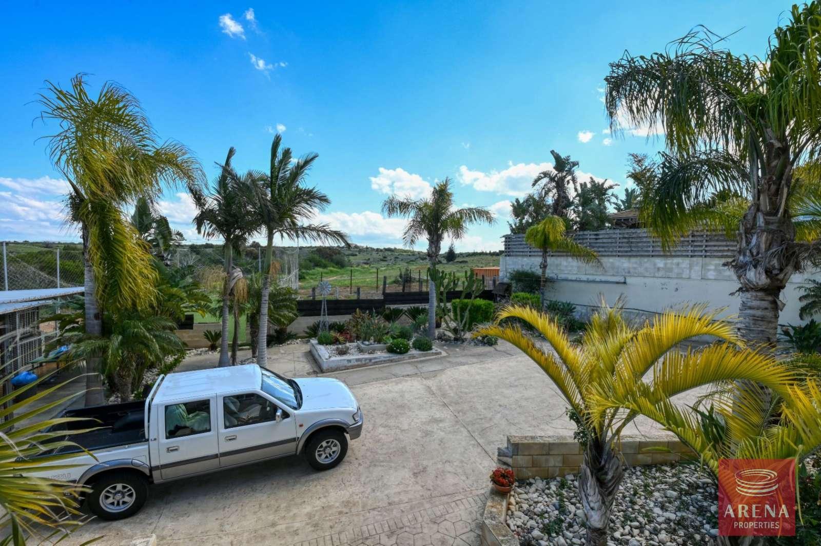 3-BED-VILLA-IN-PARALIMNI-6883-11