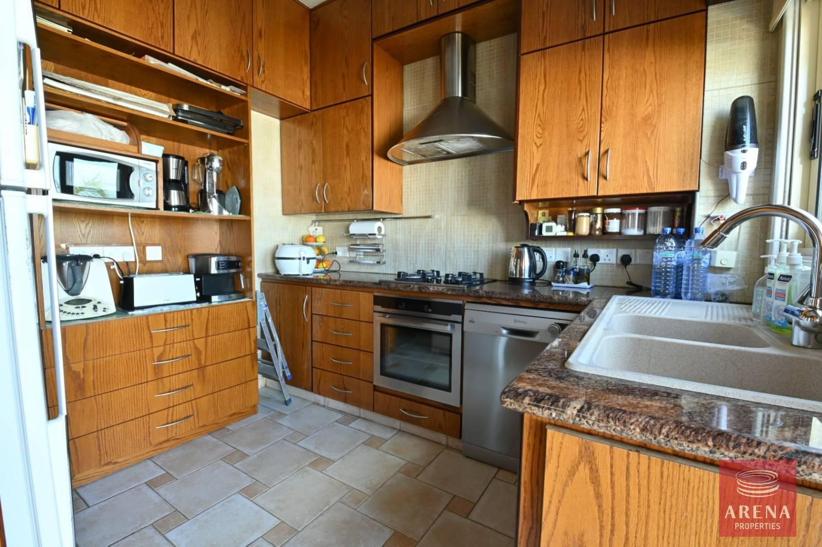 3-BED-VILLA-IN-PARALIMNI-6883-2