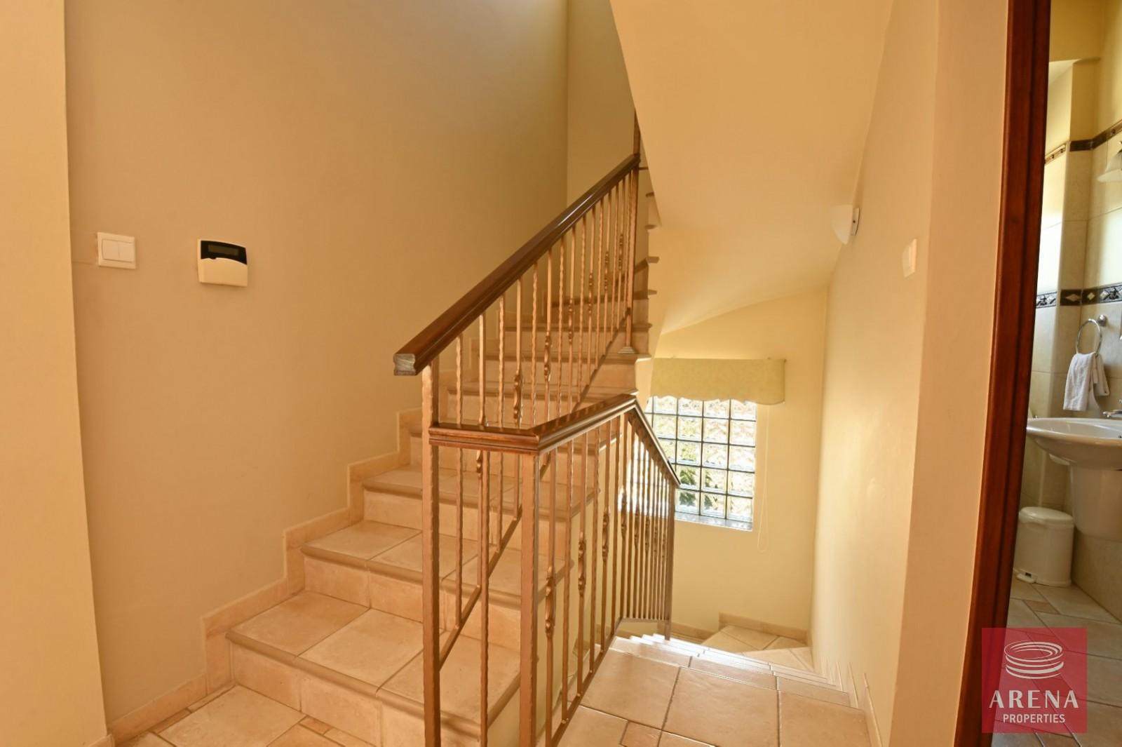 3-BED-VILLA-IN-PARALIMNI-6883-20