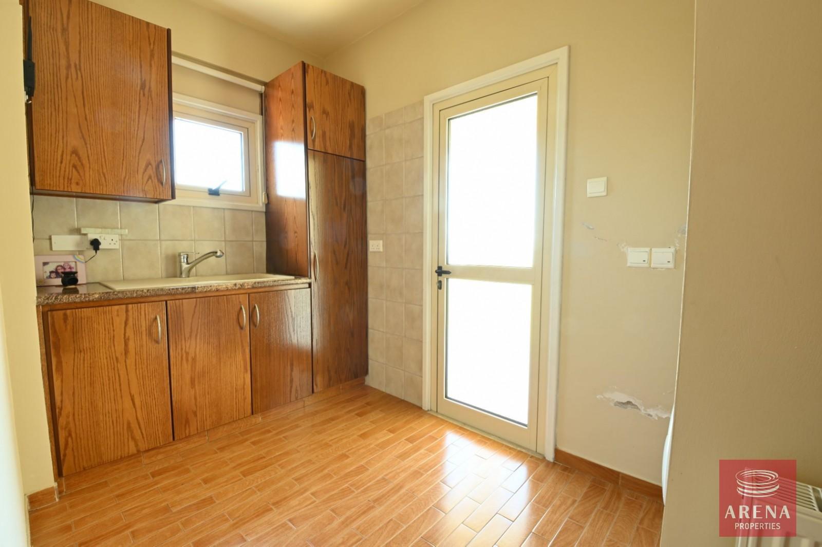 3-BED-VILLA-IN-PARALIMNI-6883-22