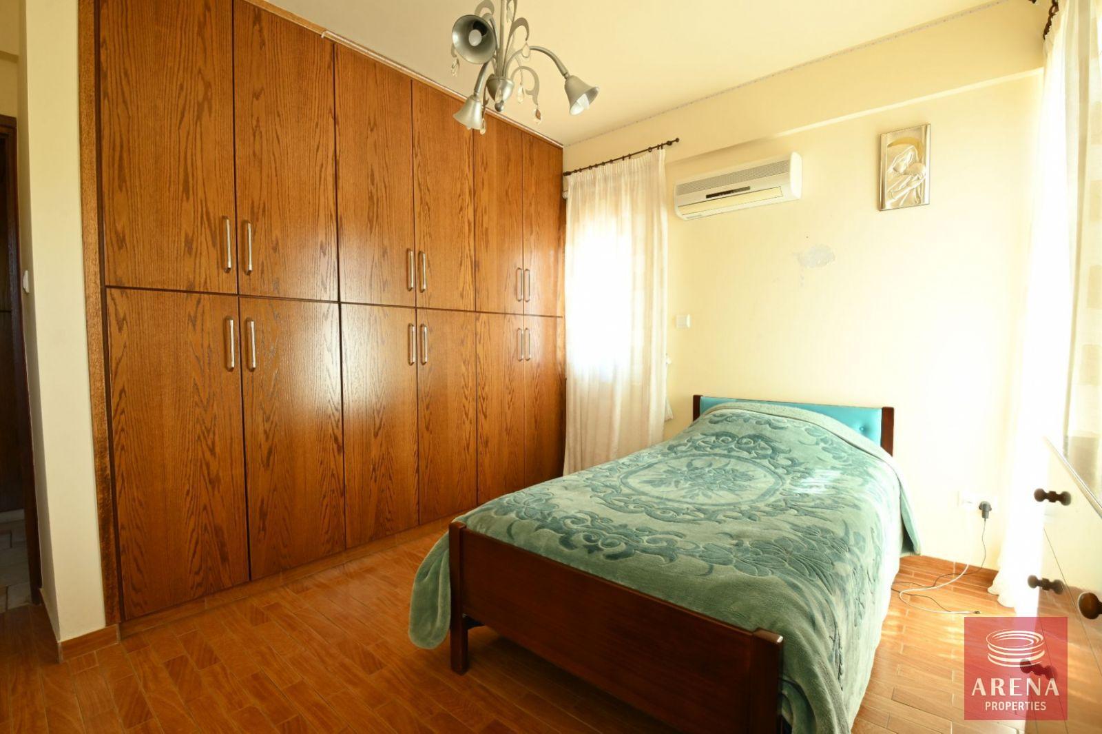 3-BED-VILLA-IN-PARALIMNI-6883-28