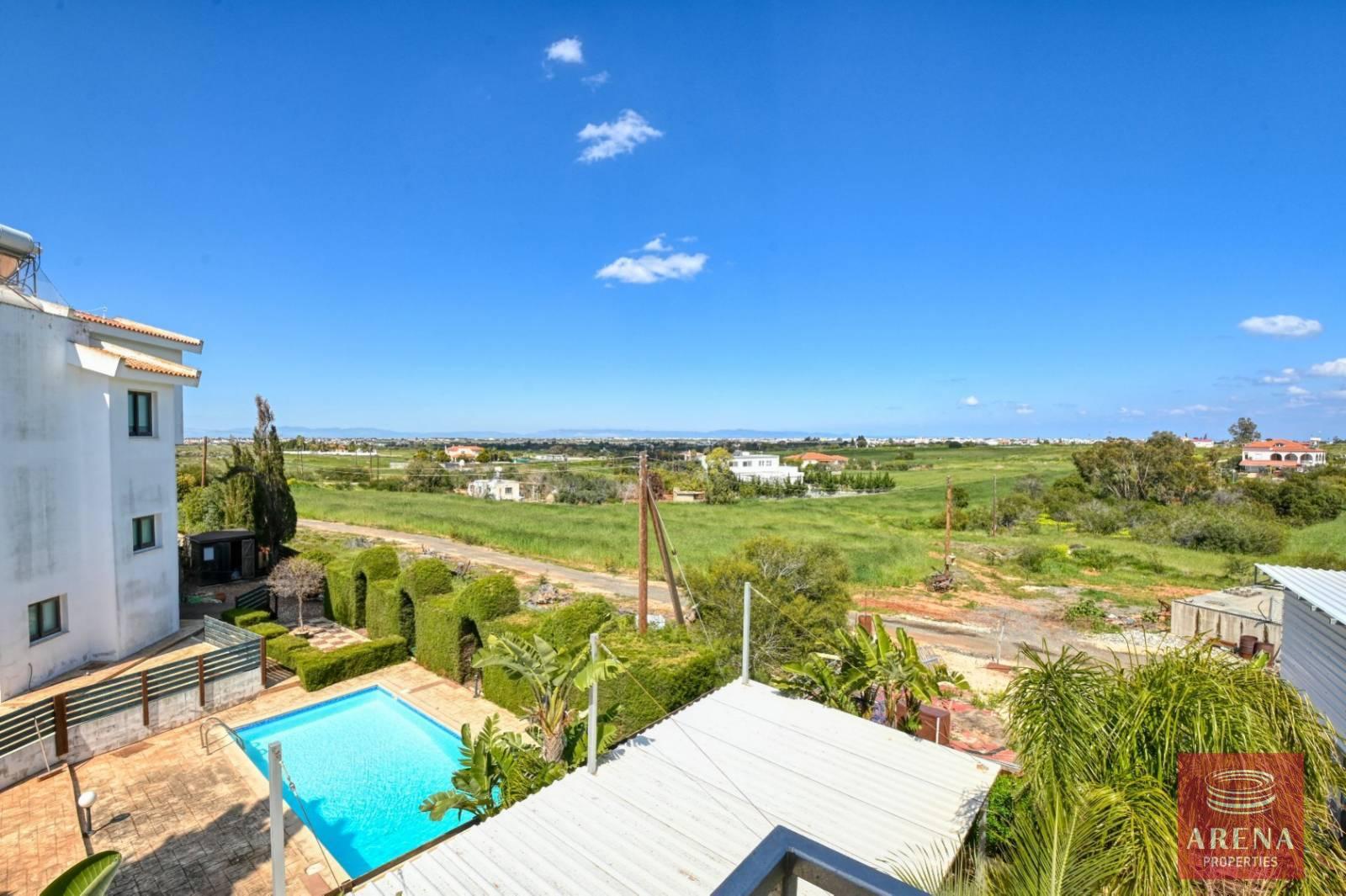 3-BED-VILLA-IN-PARALIMNI-6883-32