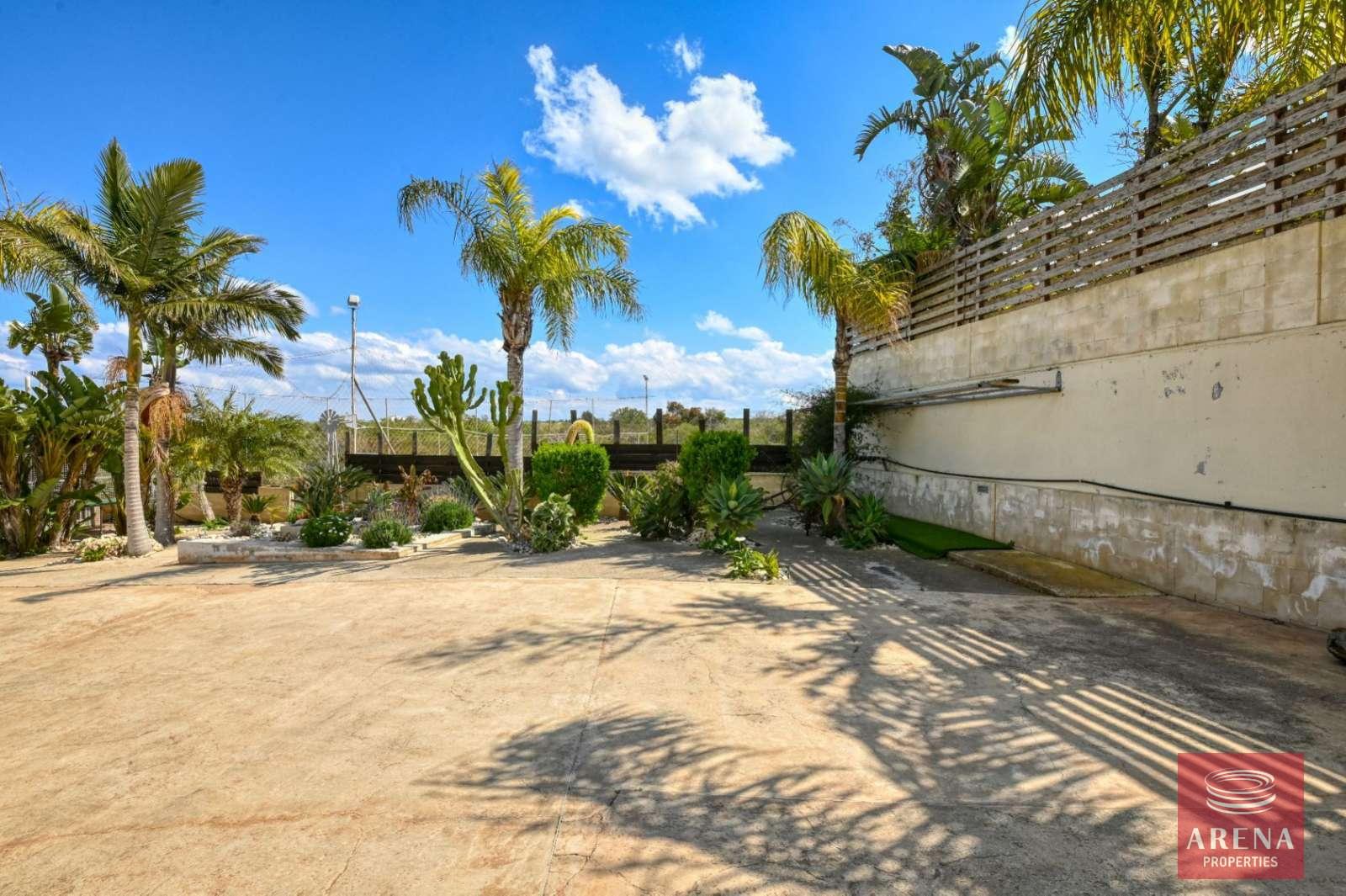 3-BED-VILLA-IN-PARALIMNI-6883-5