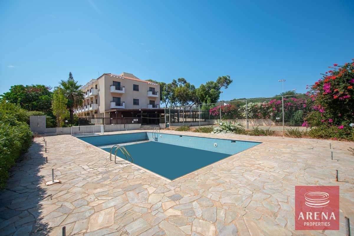 3-Hotel-for-sale-5502-3