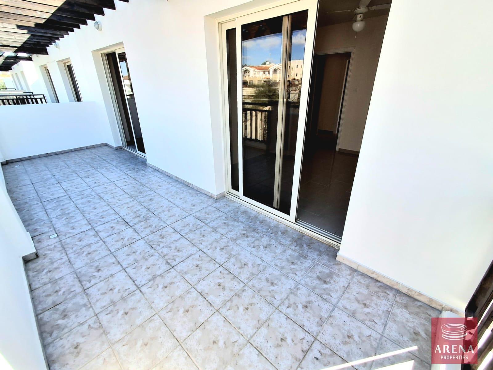 3-PENTHOUSE-IN-TERSEFANOU-8840