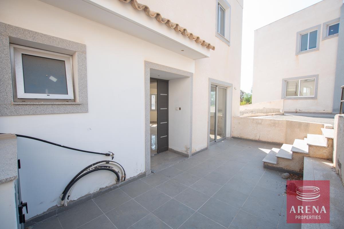 3-Semi-det-house-in-Kapparis-5786-1-1