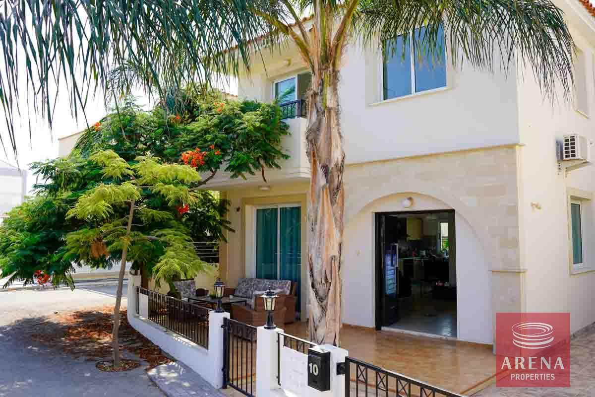 3-VILLA-FOR-RENT-IN-PERNERA-6357-1