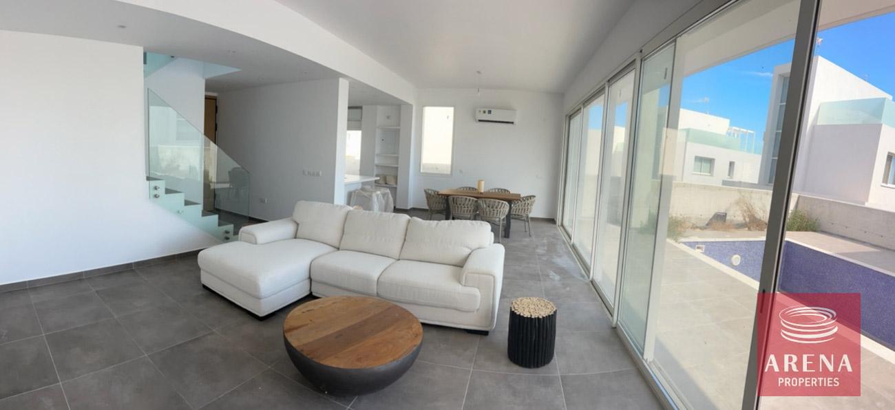 3-VILLA-IN-PROTARAS-8587