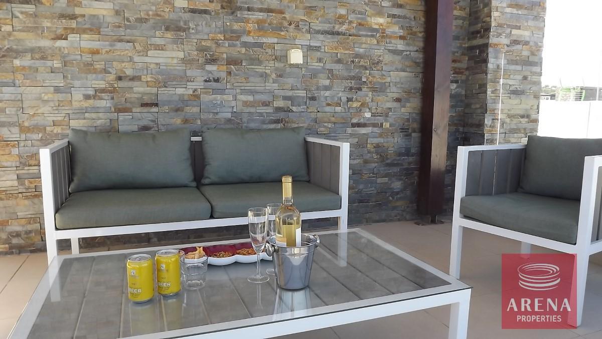 3-VILLA-IN-PROTARAS-8628