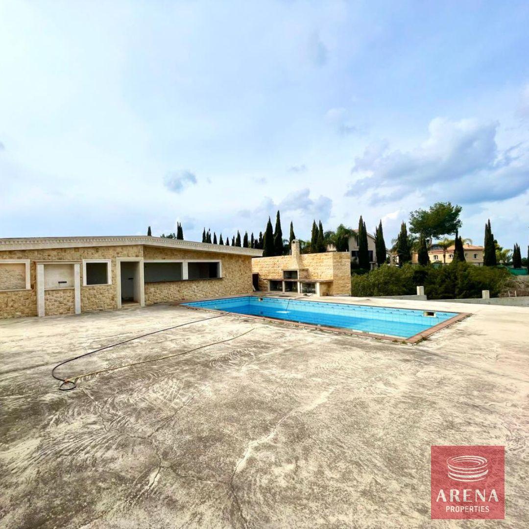 3-VILLA-IN-PROTARAS-9236