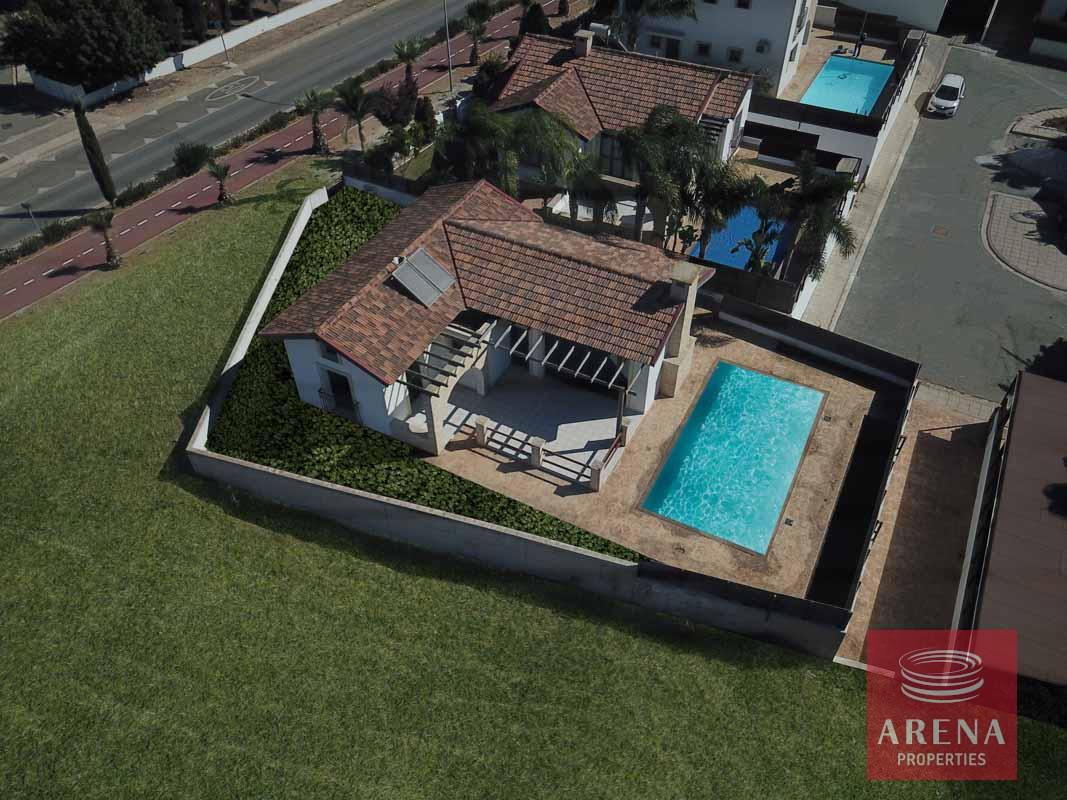 3-bungalow-in-ayia-thekla-5831