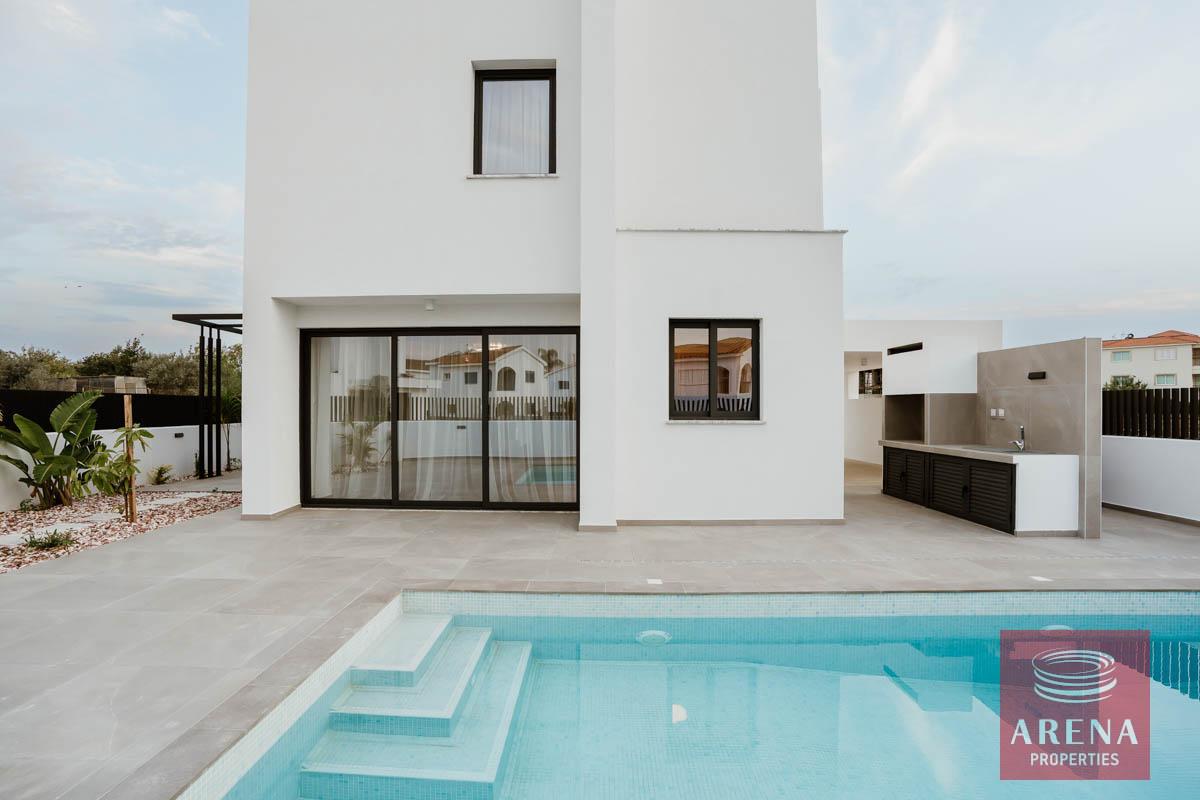 3-new-villas-in-pernera-5766-1